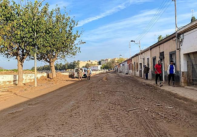 La zona de casas bajas de Algemesí en las que Manuel Sala estuvo limpiando.