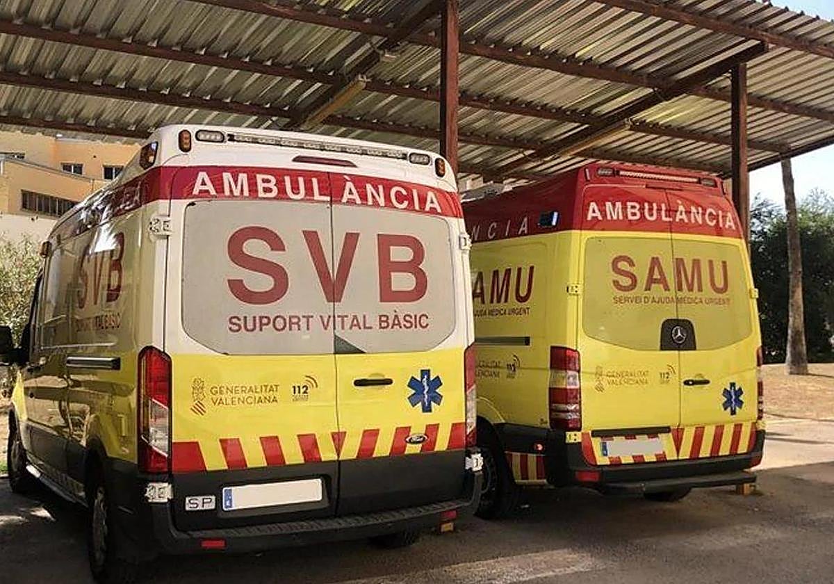 Ambulancias SVB y SAMU.