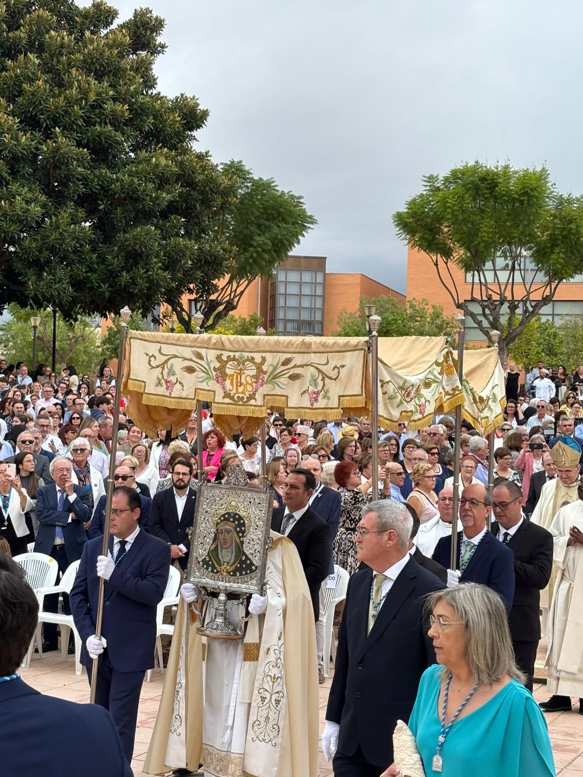 Coronación Canónica de la Mare de Déu de Loreto en Mutxamel.
