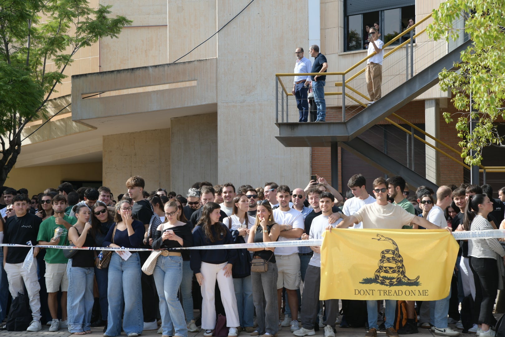 La tensión por la visita de Vito Quiles a la UA, en imágenes