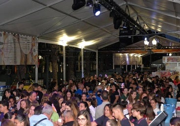 Se acabó el tardeo en el Mercadito de Fogueres al aplicar el mismo horario que racós y barracas