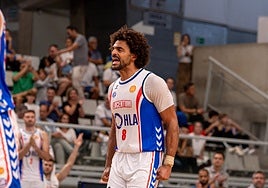 Jean Marc Mwema, durante un partido en el Pedro Ferrándiz.