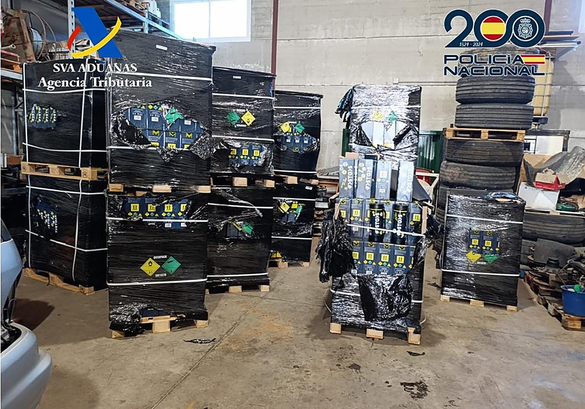 Material intervenido durante el operativo.