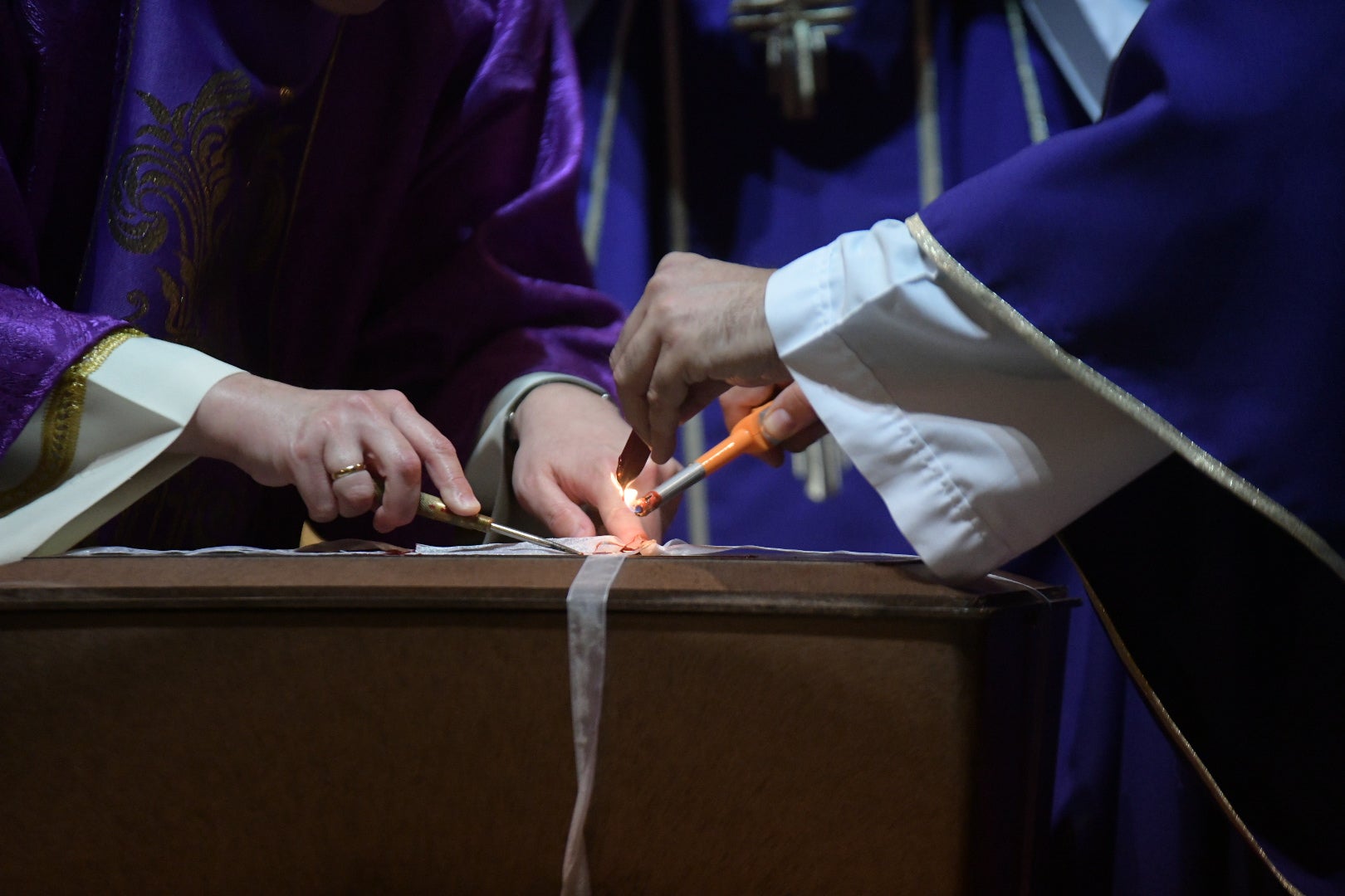 Los restos del médico Pedro Herrero ya reposan en la Capilla de la Buena Muerte de Alicante