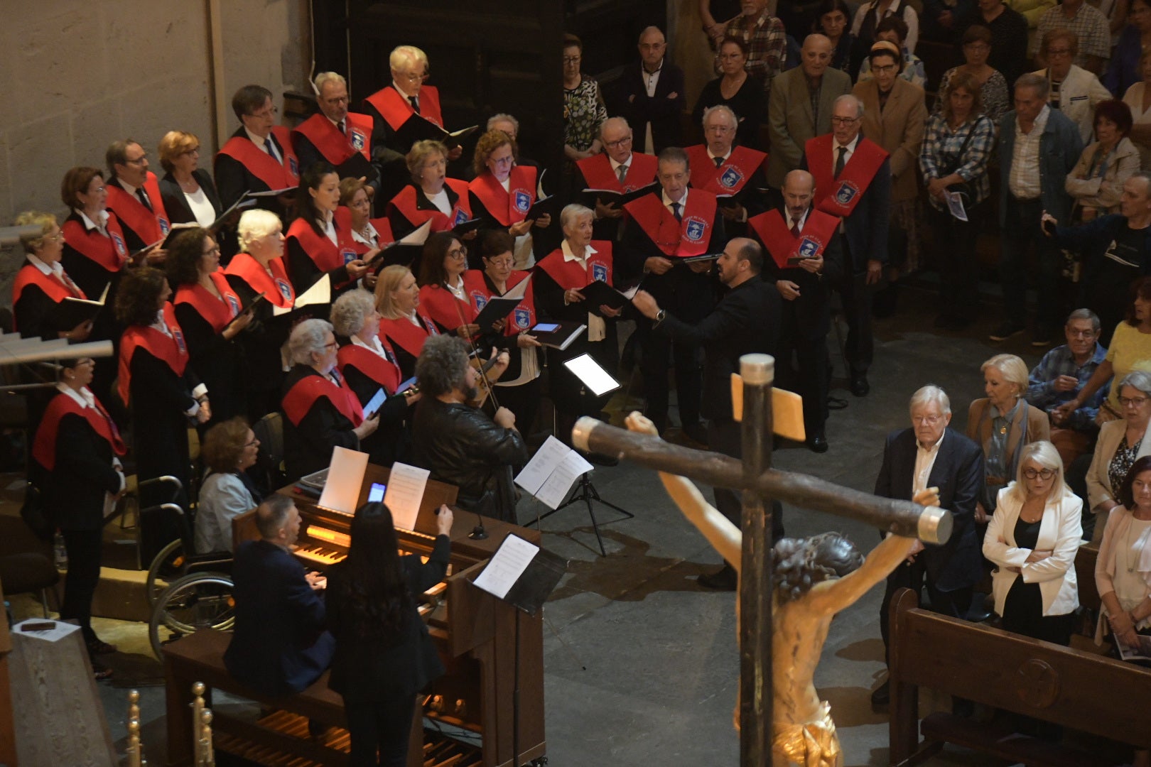 Los restos del médico Pedro Herrero ya reposan en la Capilla de la Buena Muerte de Alicante