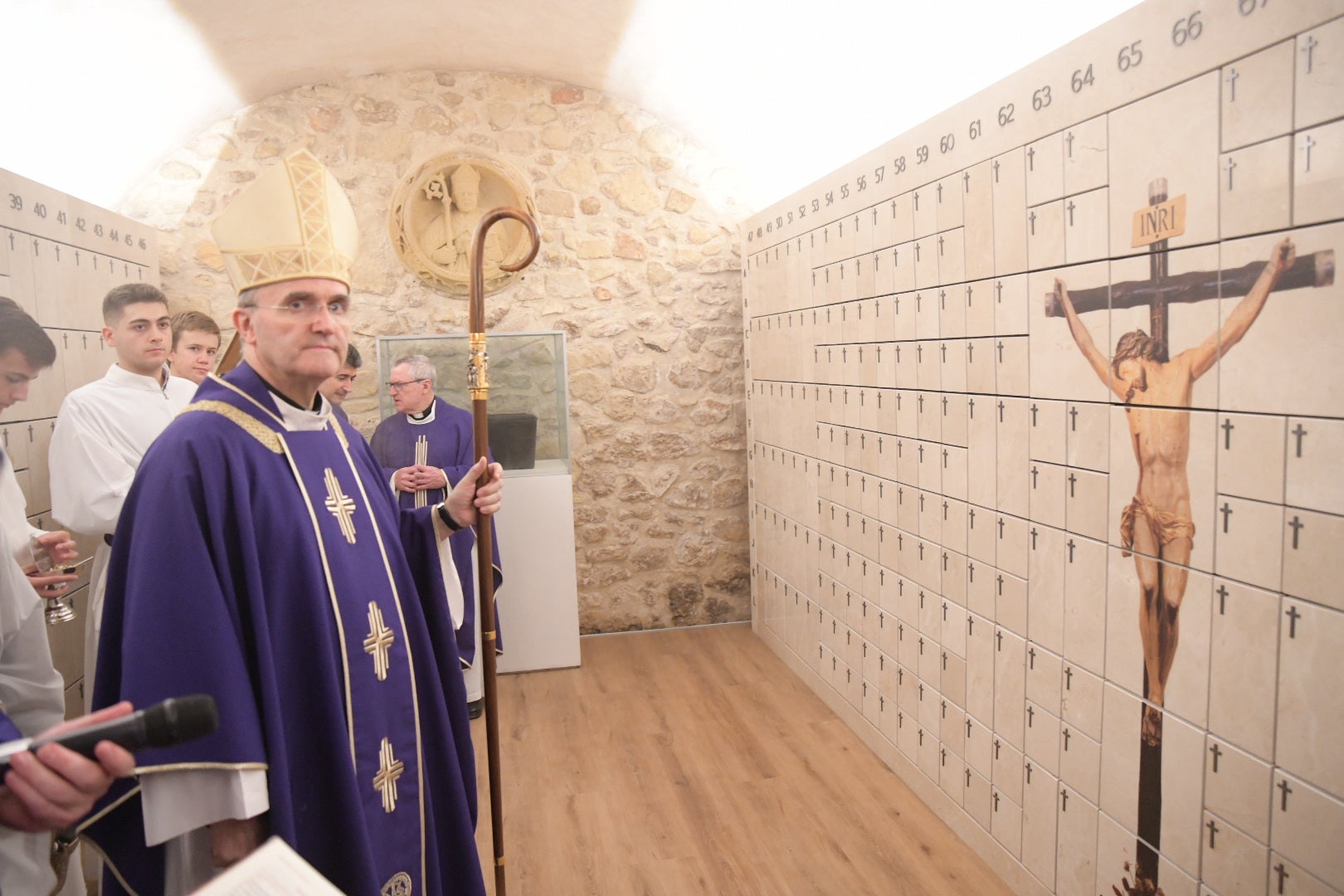 Los restos del médico Pedro Herrero ya reposan en la Capilla de la Buena Muerte de Alicante