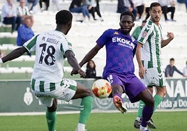 El camerunés Ben Hamed ha anotado el tanto del empate con un disparo raso cruzado desde la frontal del área.