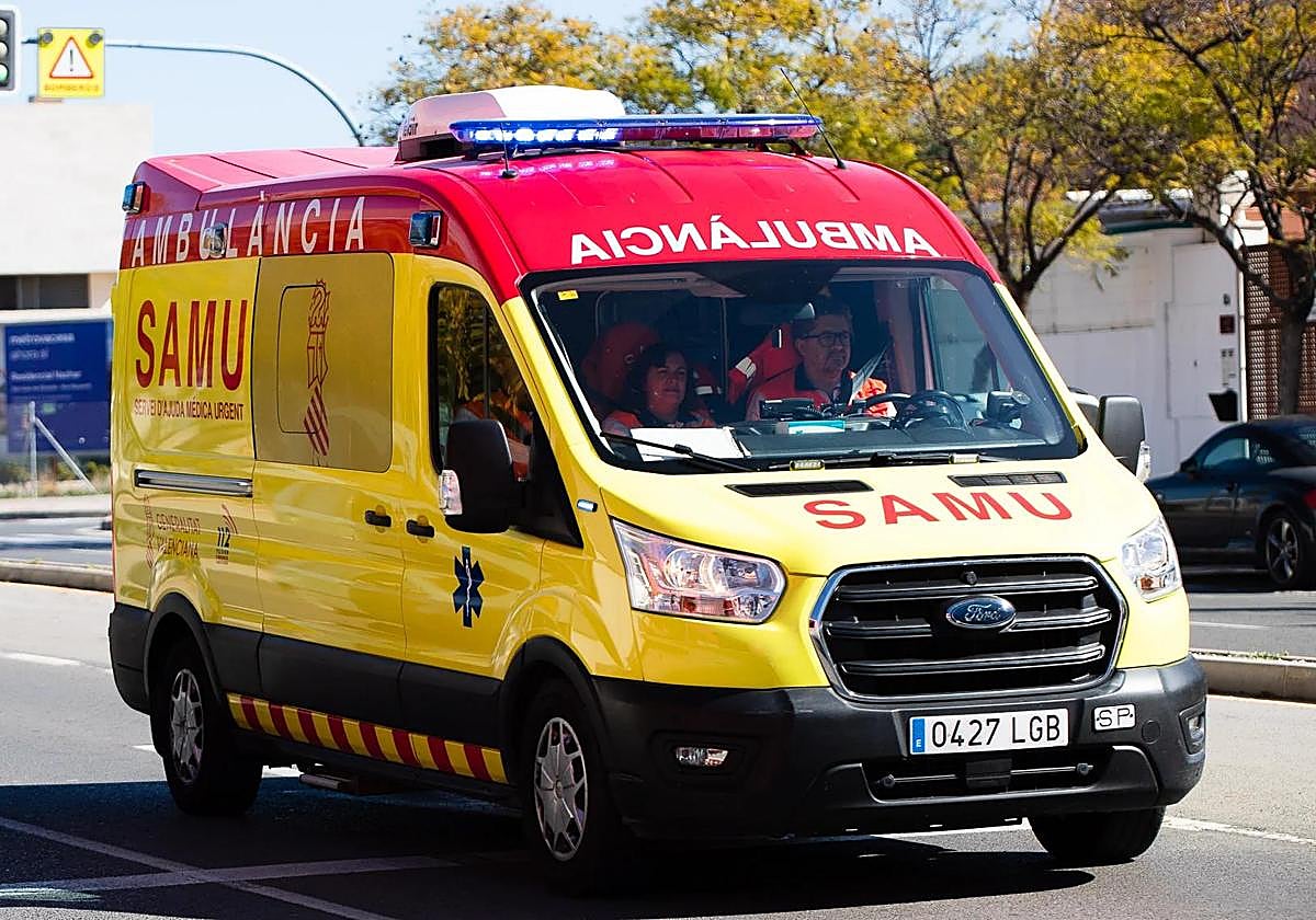 Una ambulancia del Servicio de Ayuda Médica Urgente (SAMU).