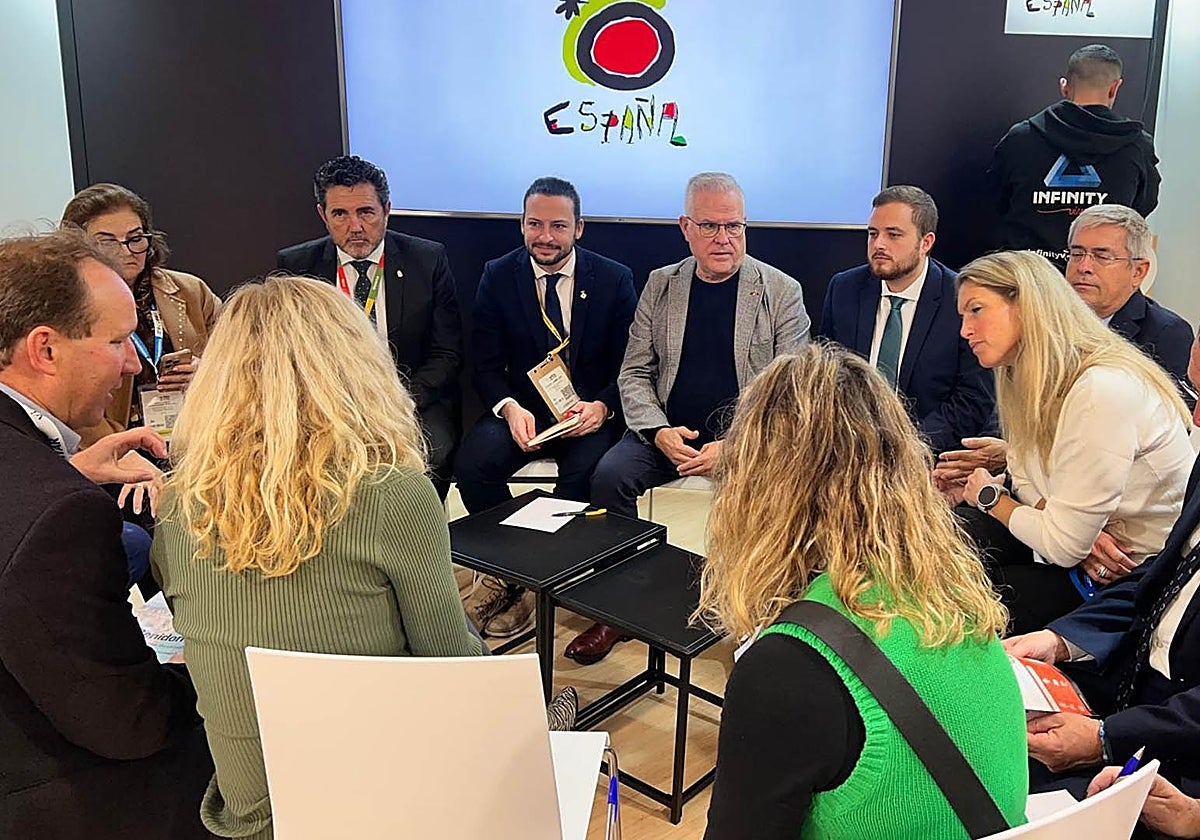 Imagen de la reunión mantenida este martes en Londres