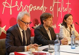 El doctor Enrique de Madaria participa en el ciclo de conferencias circulares del Cámara Business Club