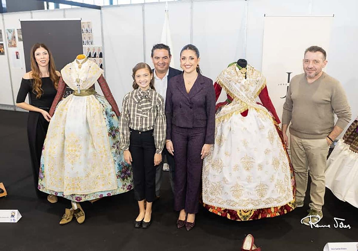 Indumentaristas de las belleas del foc 2026.