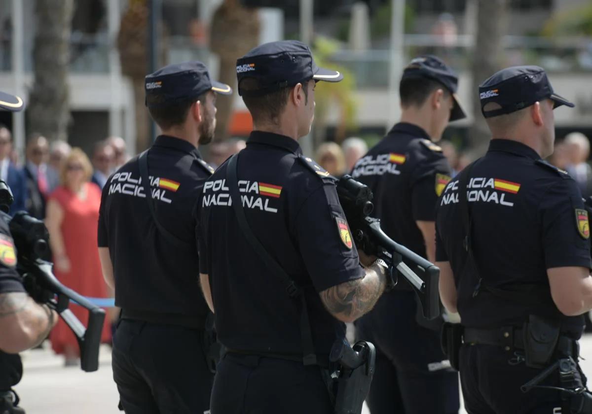 Agentes de la Policía Nacional.