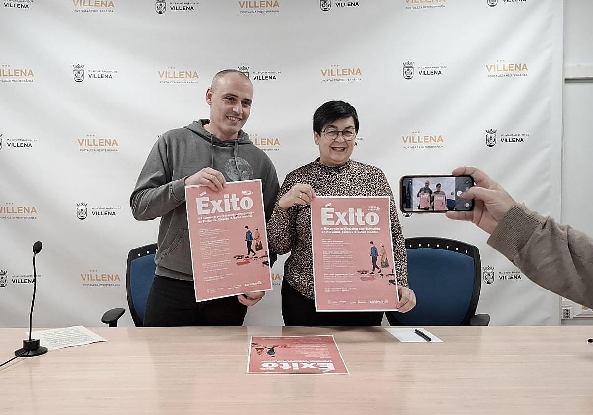 Paula García y Alejandro Juan presentan el II Encuentro Profesional 'Éxito', centrado en empleo e inclusión social.