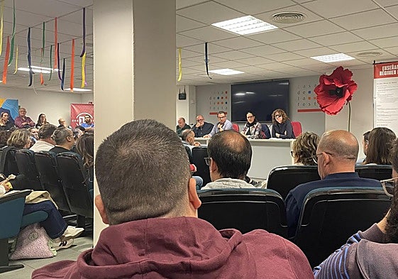 Asamblea extraordinaria para presentar la propuesta de modificación de las subvenciones.