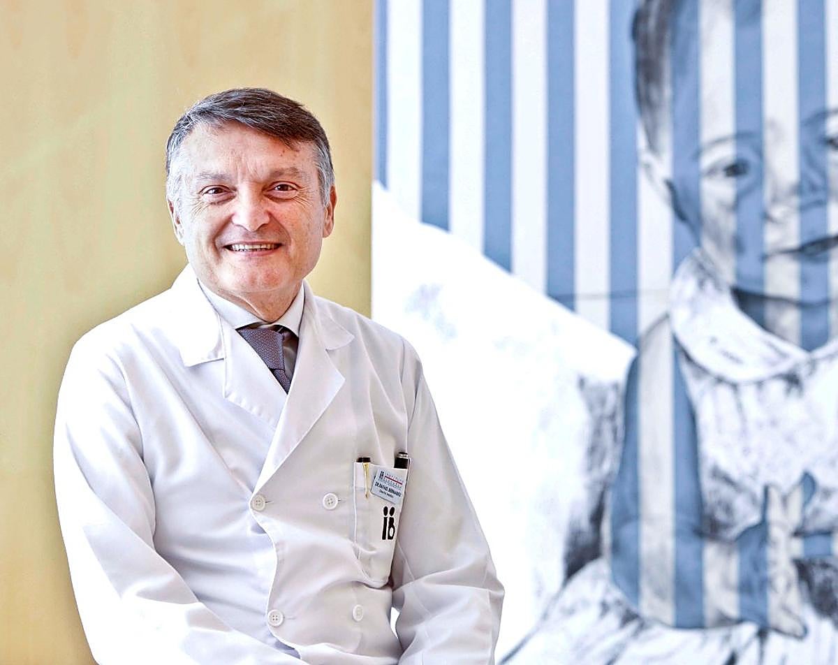 El doctor Rafael Bernabeu.