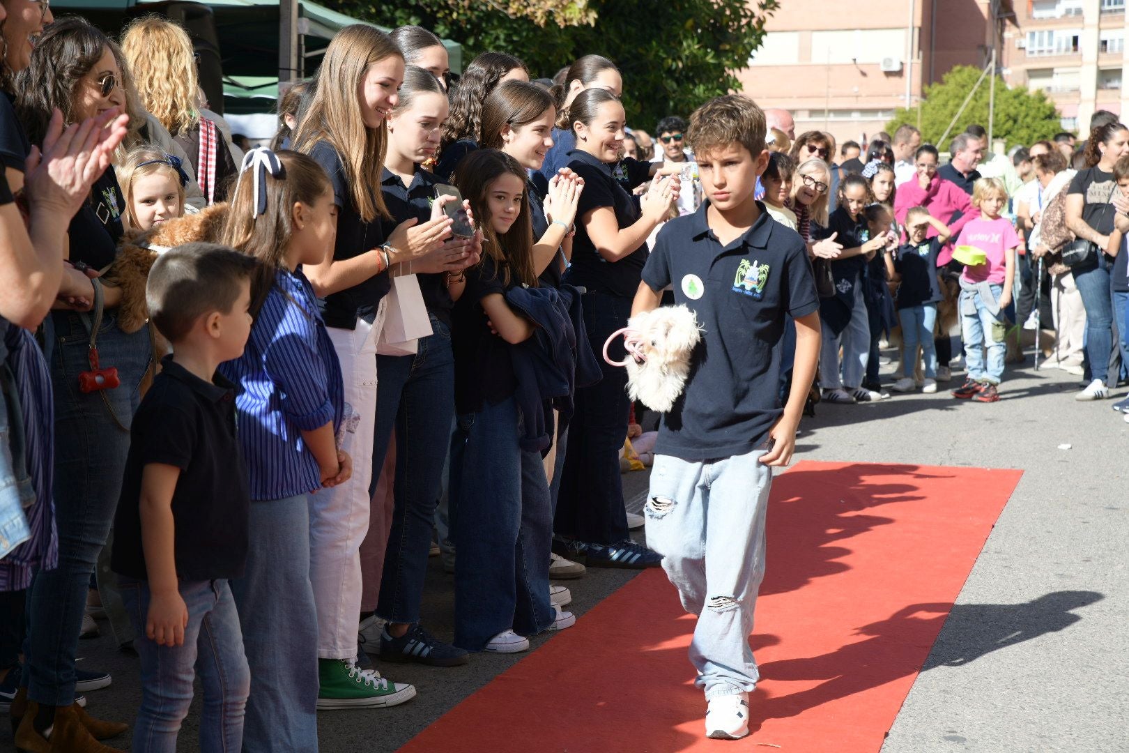 La Navidad se adelanta en Alicante en forma de mercadillo solidario