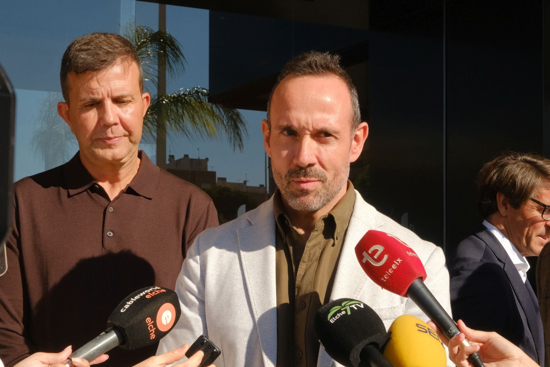 El aeropuerto de Alicante-Elche ya tiene hotel: Hampton by Hilton abre sus puertas