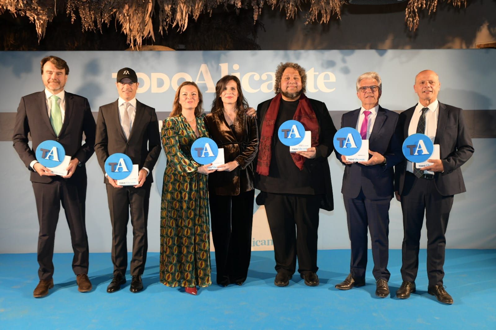 Alicante brilla: así ha sido la gran noche de los Premios Alicantinos
