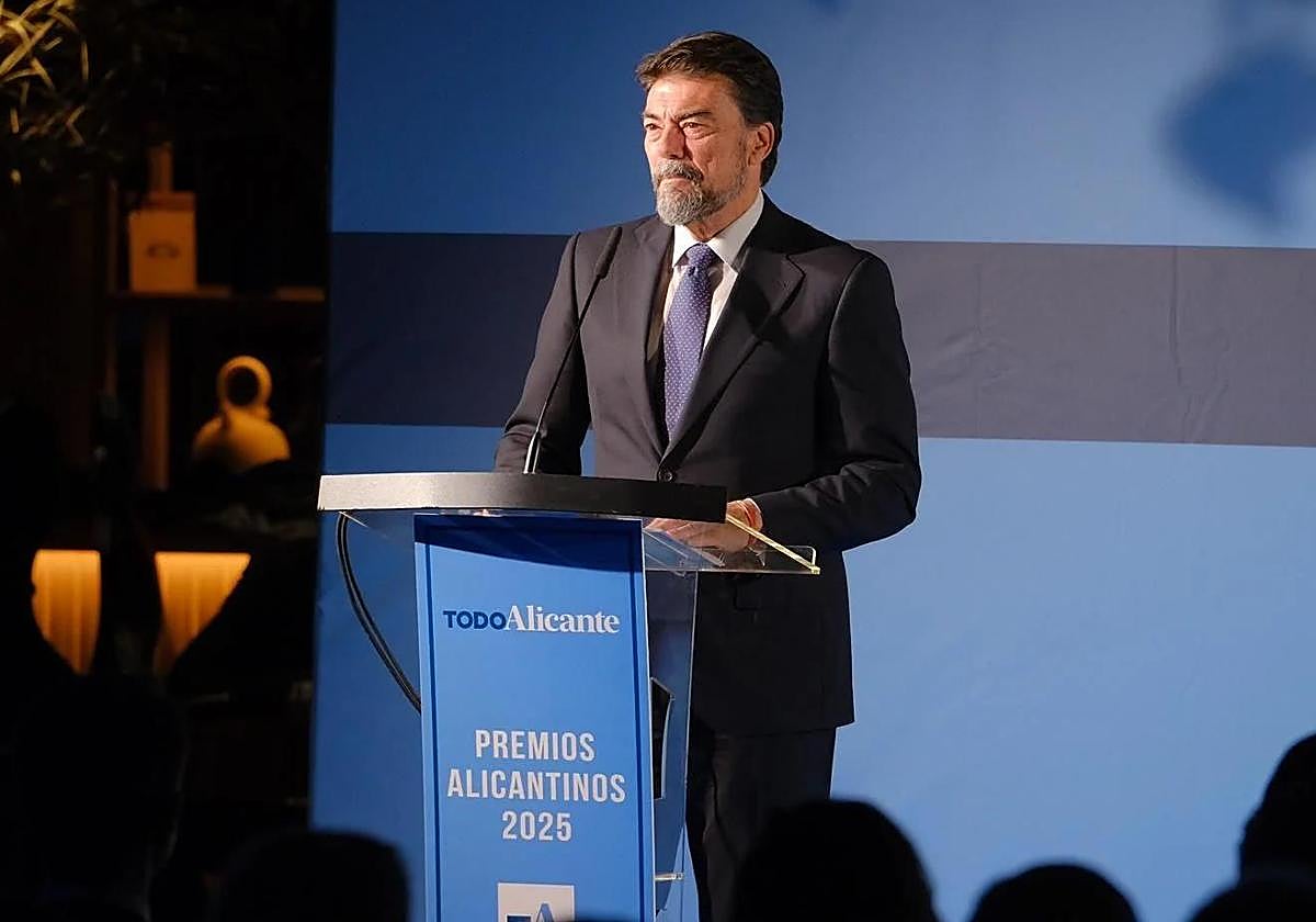 The Mayor of Alicante, Luis Barcala, during his speech.