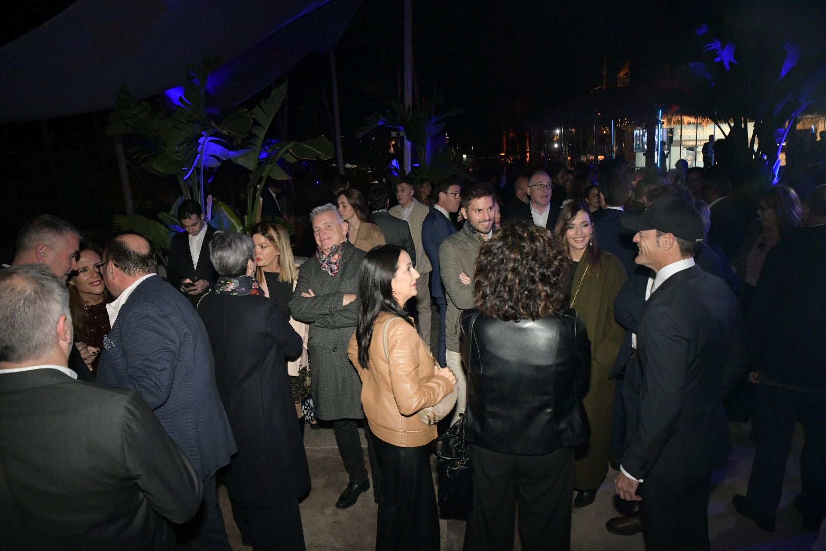 Búscate en el photocall de los Premios Alicantinos