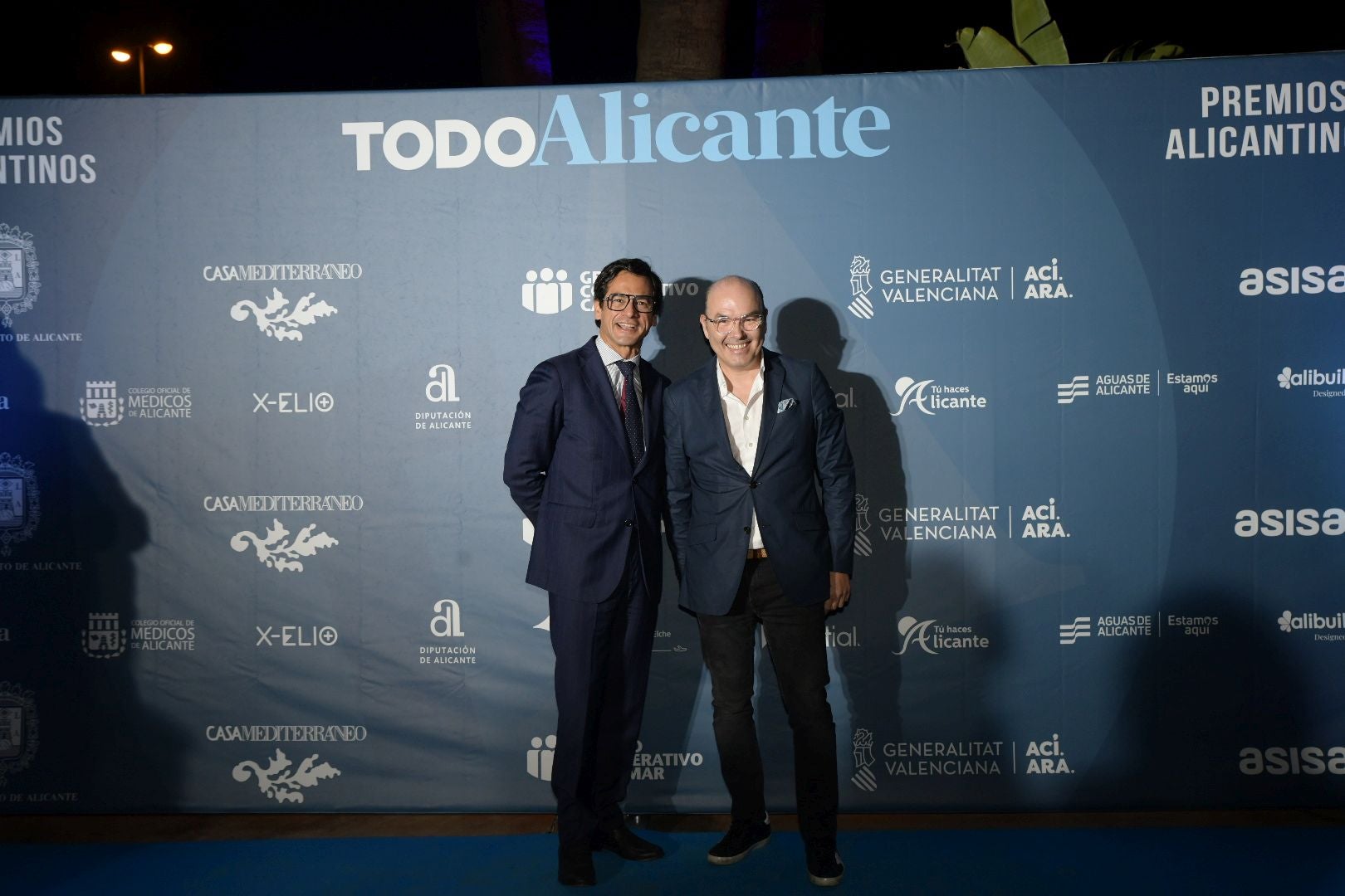 Búscate en el photocall de los Premios Alicantinos