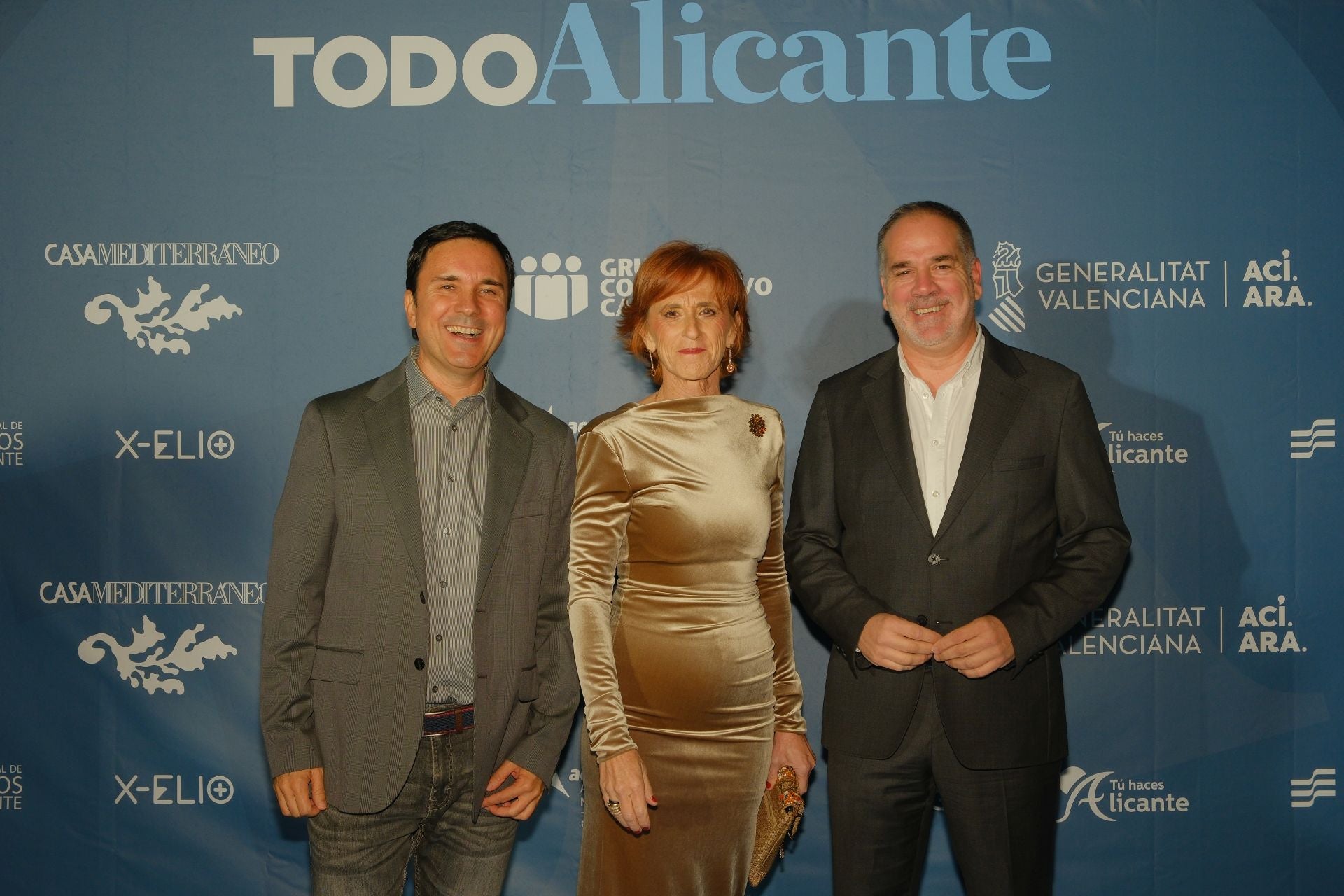 Búscate en el photocall de los Premios Alicantinos