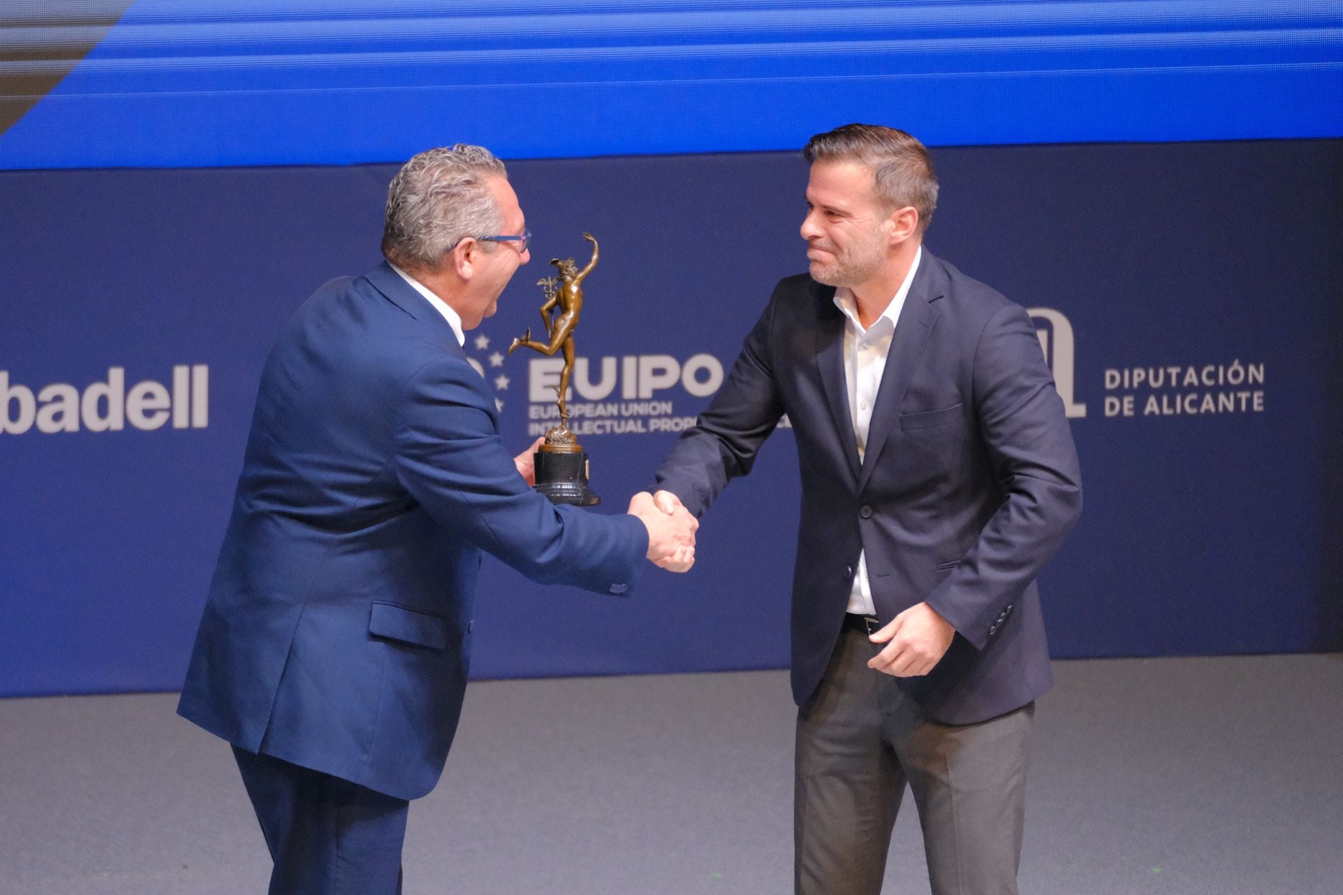 La Noche de la Economía Alicantina, en imágenes