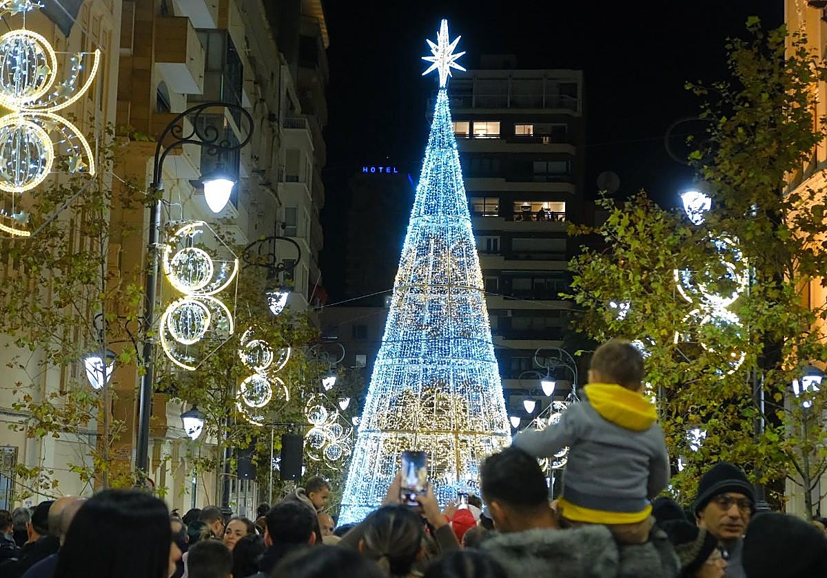 Encendido del árbol de Navidad.