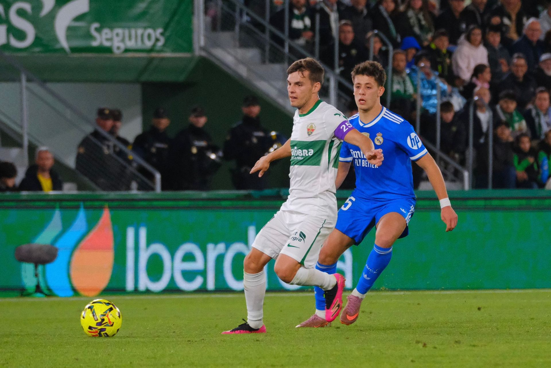 Las mejores imágenes del Elche CF-Real Madrid en el Martínez Valero