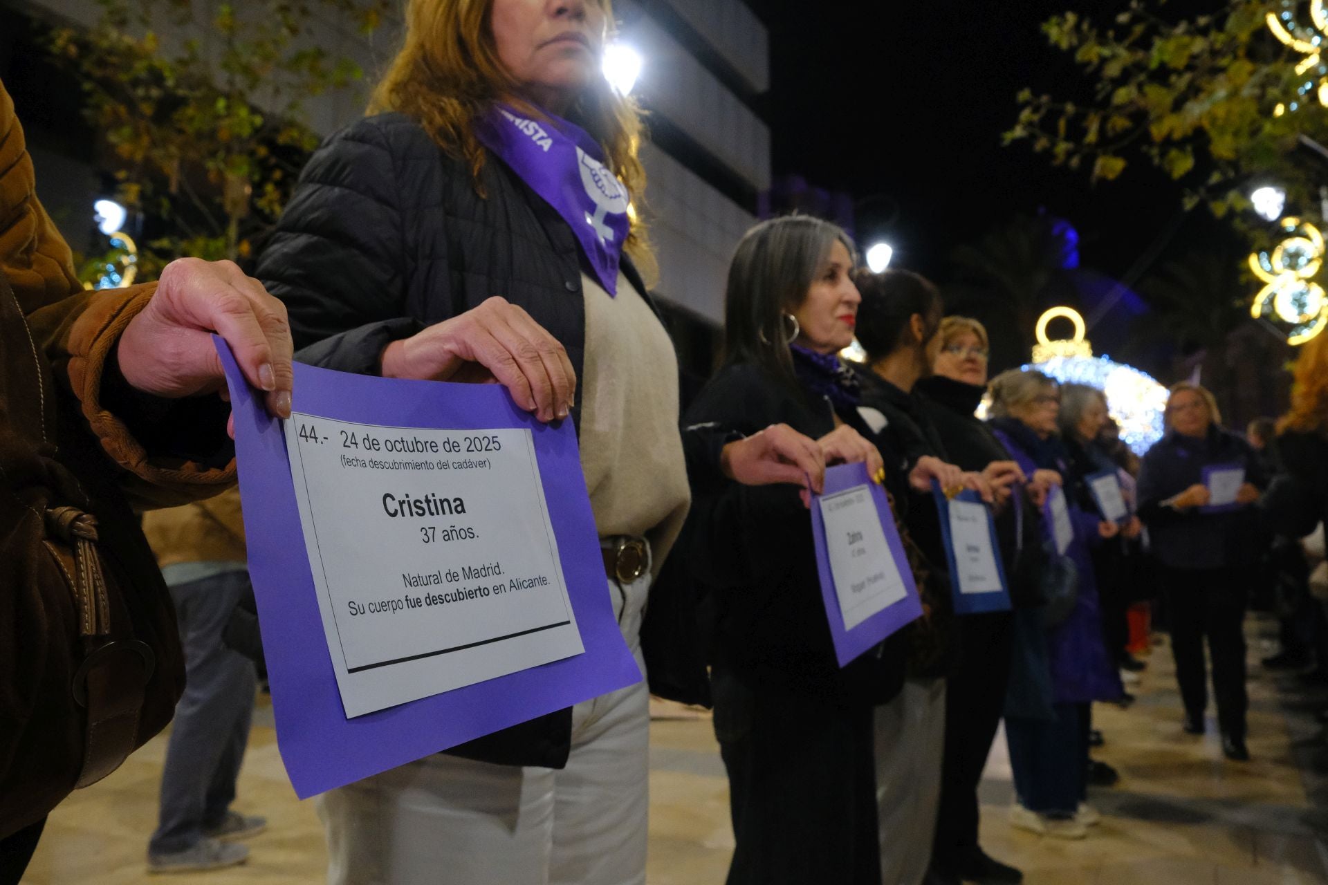 Alicante levanta la voz contra la violencia de género el 25N