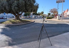 Medición de ruidos en una rotonda de San Vicente.