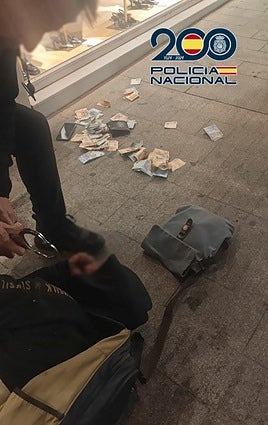 Dinero recuperado por la Policía Nacional.