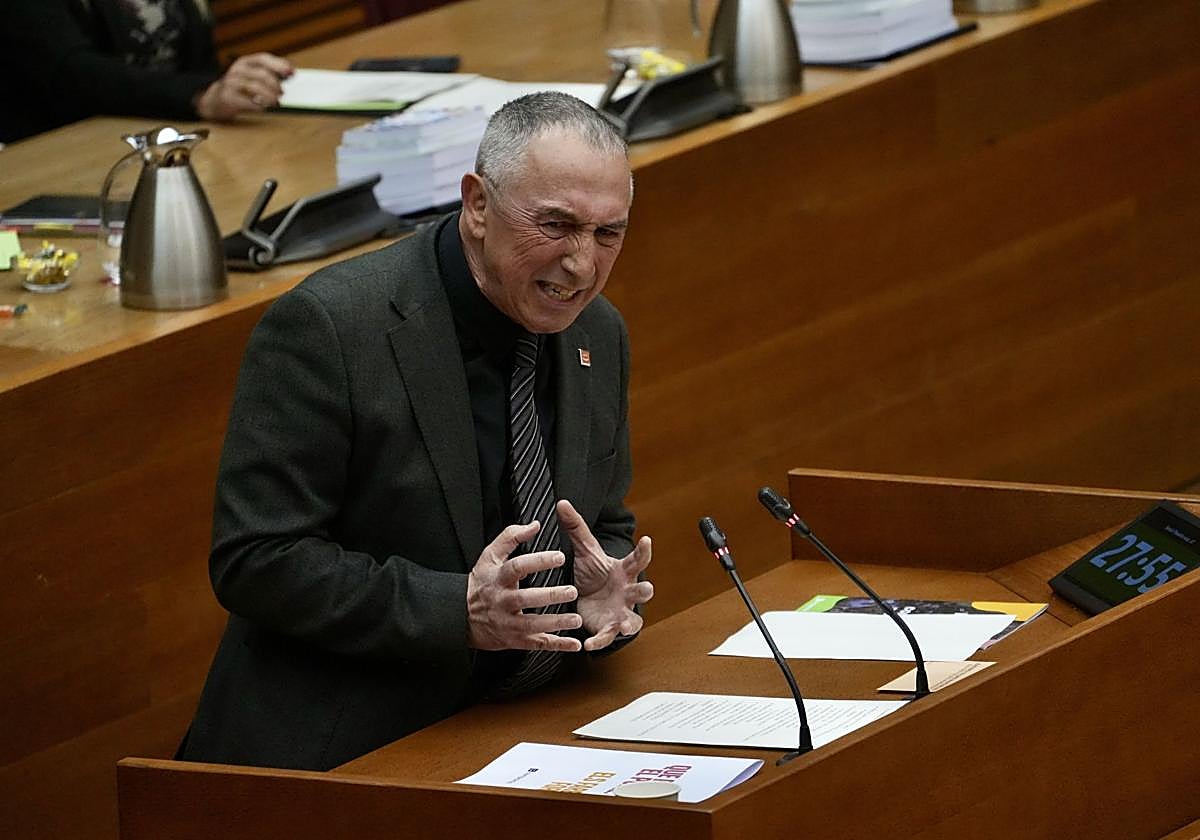 Baldoví, during his speech in Les Corts.