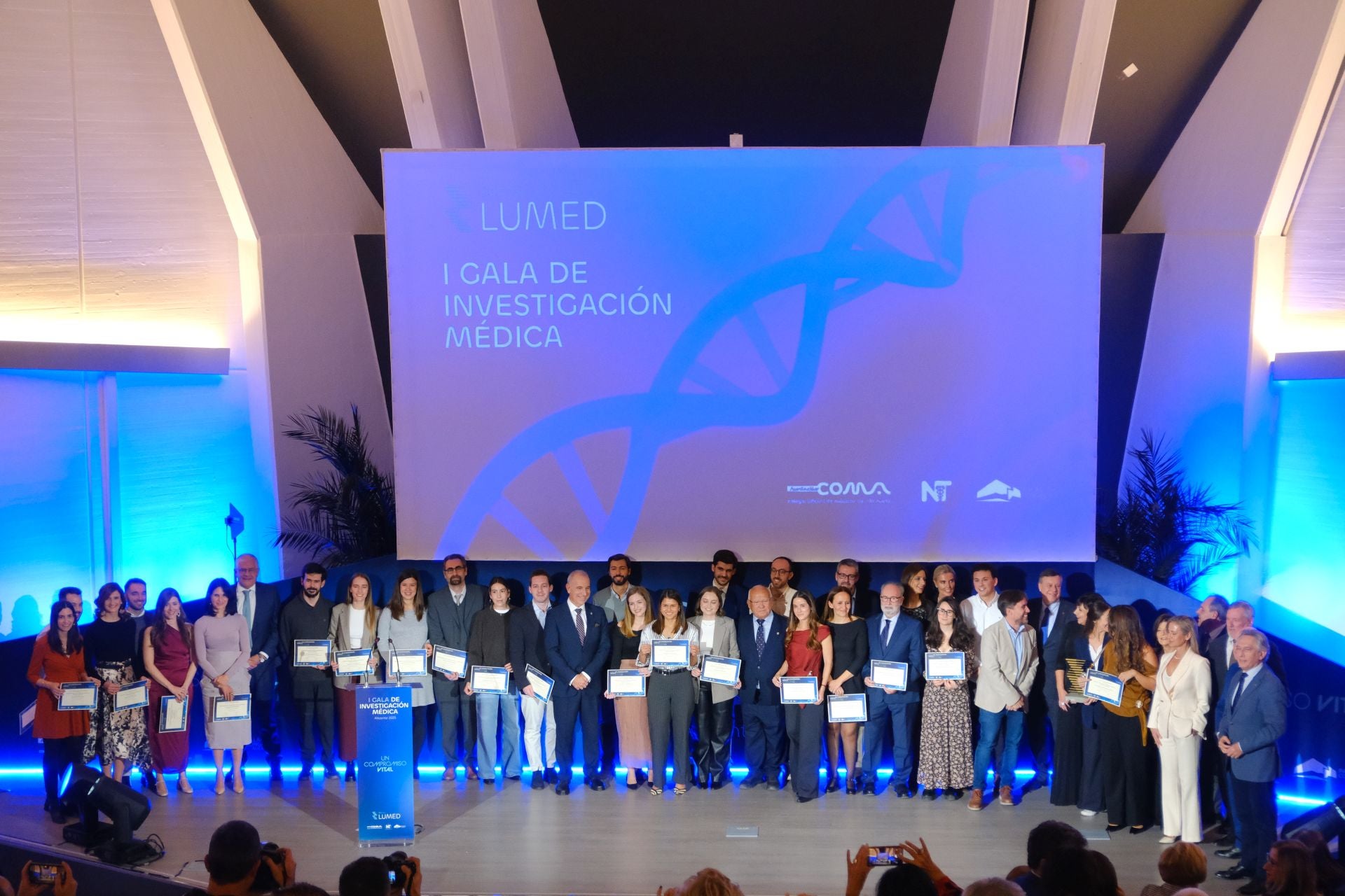 Así ha sido la I Gala Becas LUMED celebrada en Alicante