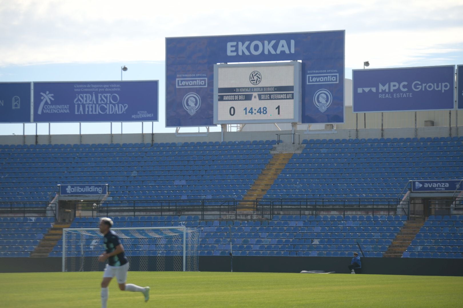 El Rico Pérez grita y se emociona con el último gol de Delibasic (1-2)