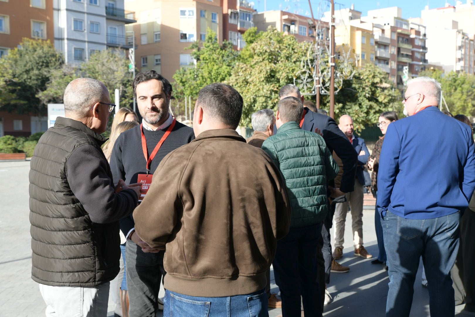 Morant llama a construir «la alternativa socialdemócrata barrio a barrio» frente a la derecha valenciana