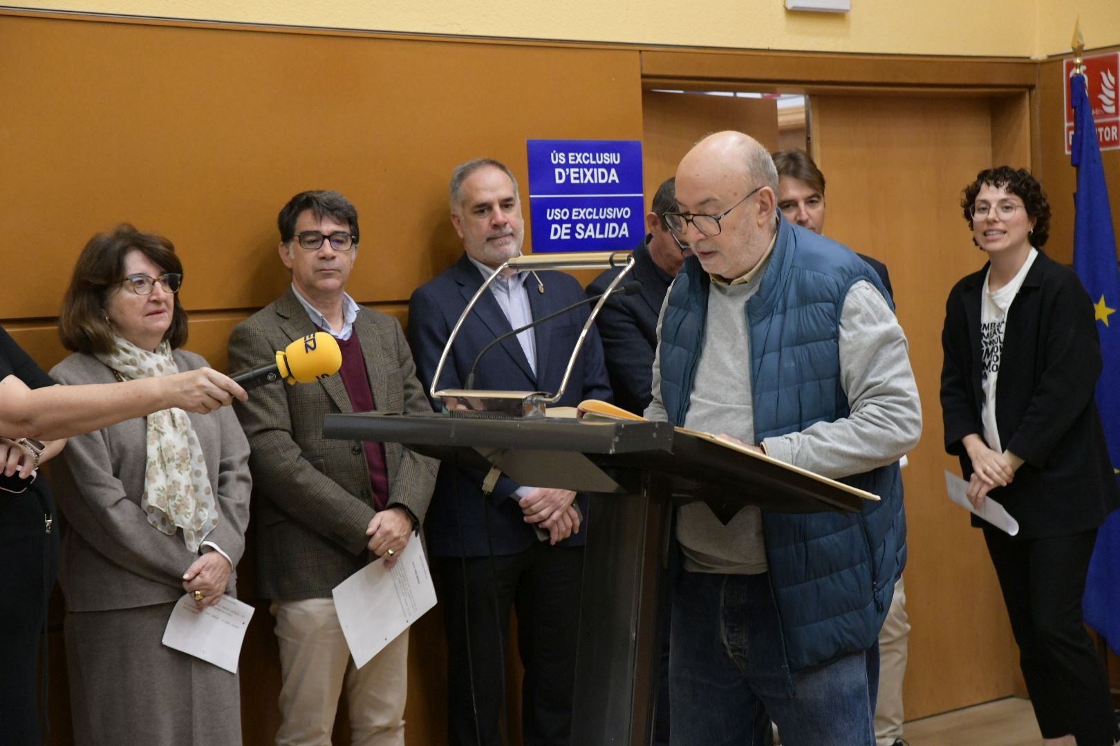 Alicante celebra el Día de la Constitución con una masiva lectura pública en la Sede Universitaria