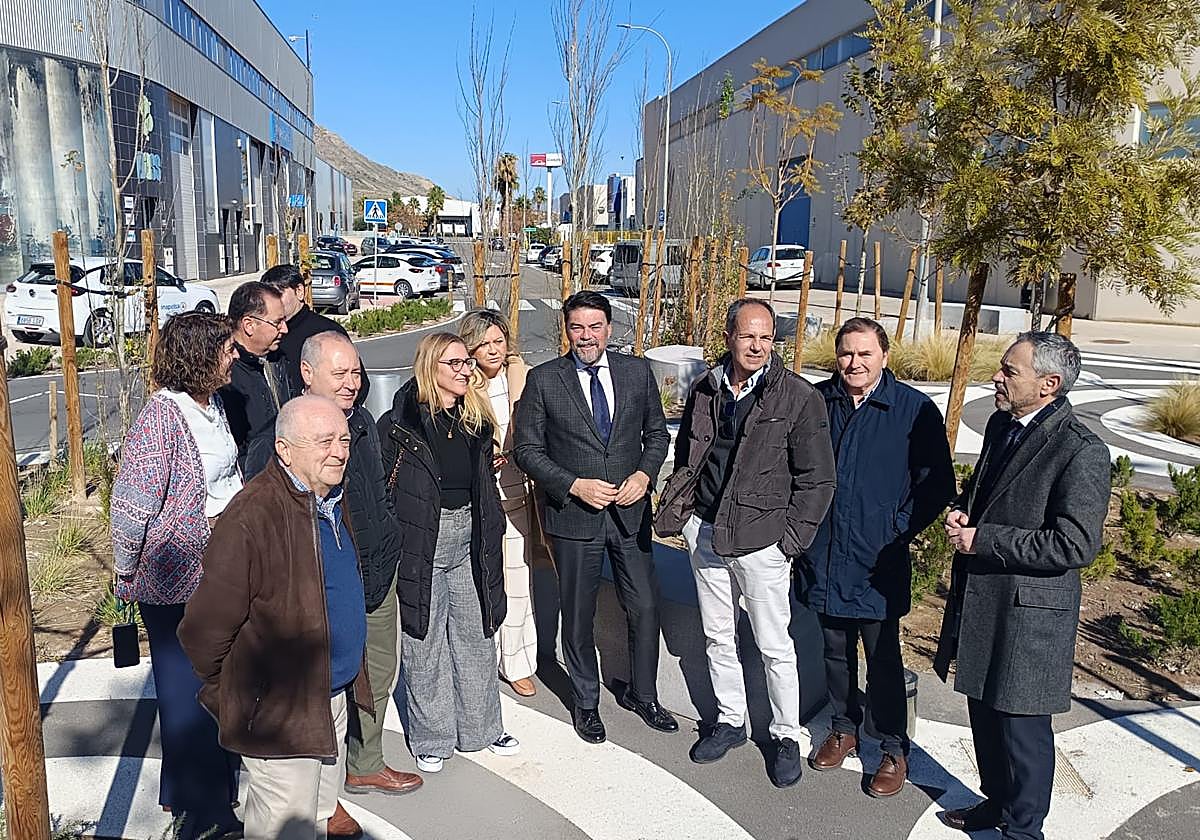 Luis Barcala con los presidentes de las EGM de las Áreas Industriales.