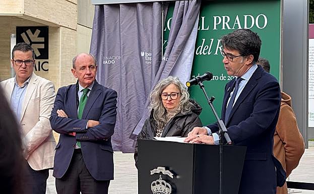 Intervención del alcalde Pachi Pascual en la inauguración de la exposición.