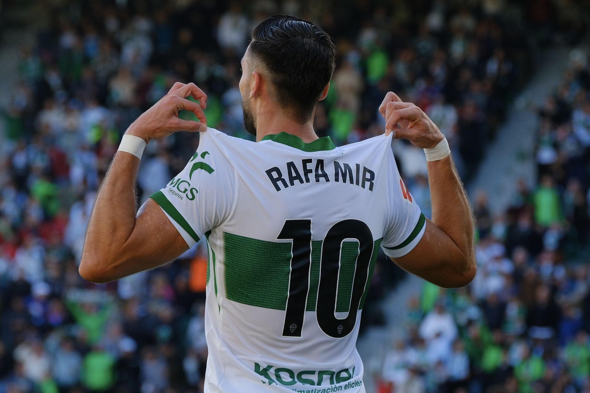 Las imágenes de la victoria del Elche ante el Girona (3-0)