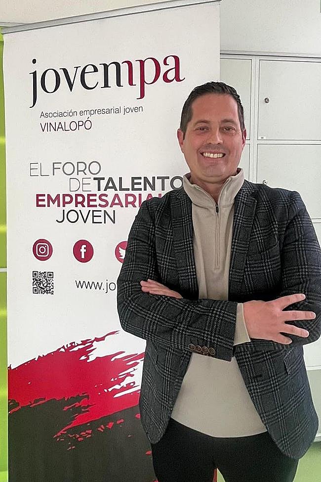 Antonio Egido, nuevo presidente de Jovempa Vinalopó para el periodo 2025-2027.
