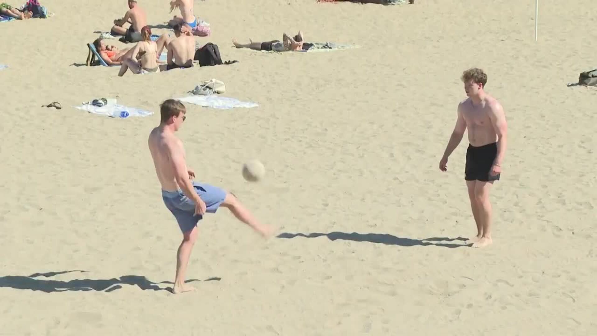 España roza los 9 millones de turistas en abril y bate récord histórico de gasto