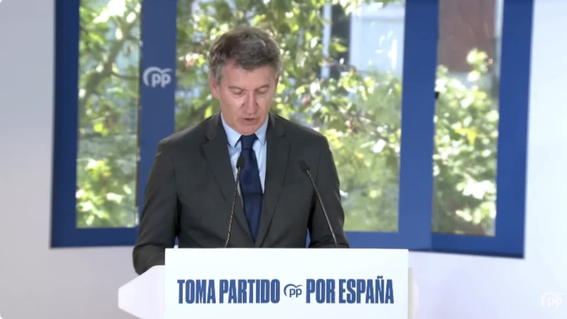 Feijóo dice que, al "negar" los problemas de la inmigración, el Gobierno da "alas"