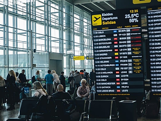 Las nuevas rutas a Sicilia y Venecia disparan la oferta del aeropuerto de Alicante-Elche con Italia hasta los 220.000 asientos este invierno