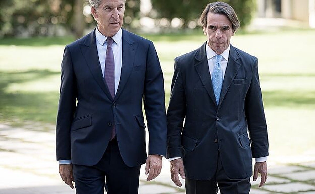 José María Aznar draws a line between the Partido Popular and Vox