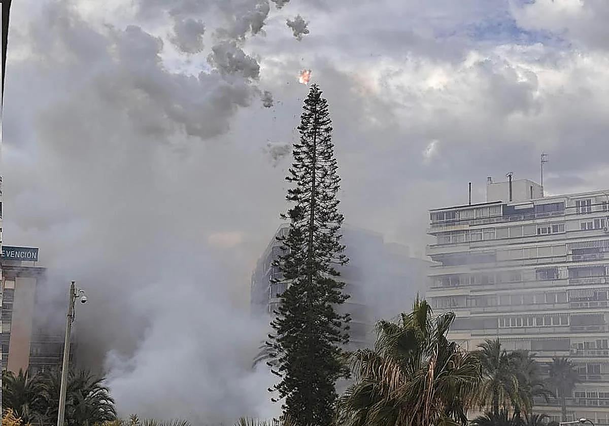 Las Hogueras dan la campanada con la vuelta de la mascletà de Nochevieja a Alicante