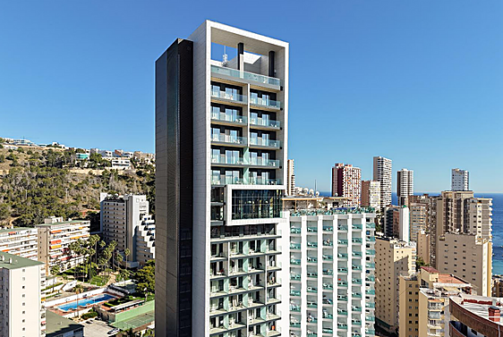 Hotel Port Benidorm presenta su nueva etapa como nuevo icono hotelero de la ciudad