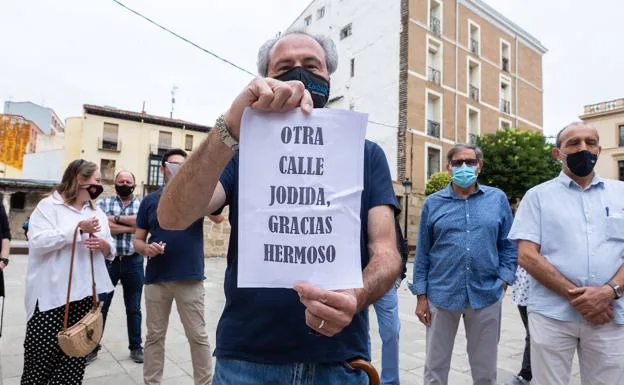 El alcalde de Logroño responde a los vecinos y comerciantes afectados por el proyecto 'Calles abiertas'